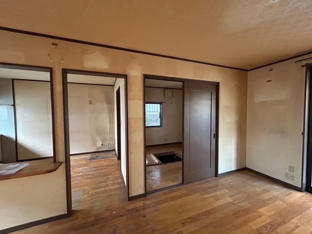 開放×シンプルー家具で彩る暮らしー