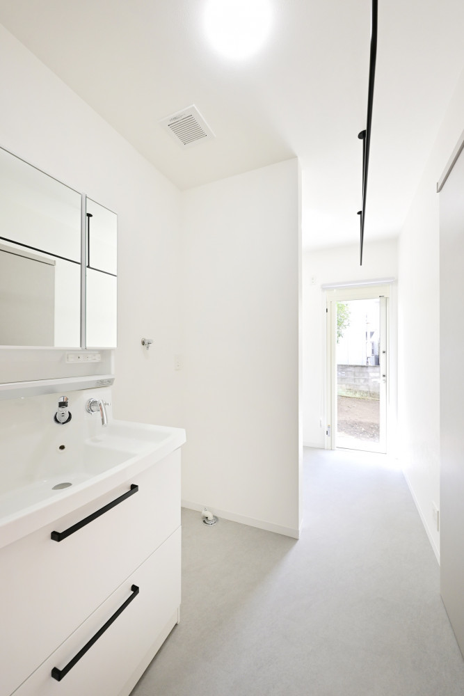 築54年。空き家だった祖父の家を耐震断熱向上リノベで子育て世代へ繋ぐ。