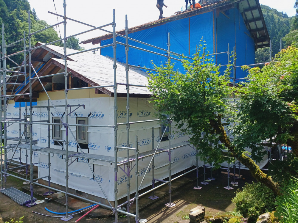 山間に建つ、”ほっ”とできるわが家