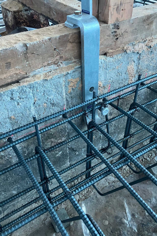 新築以上を目指した築60年の民家の改修 〜 暮らしと出逢う『はらっぱ』 〜