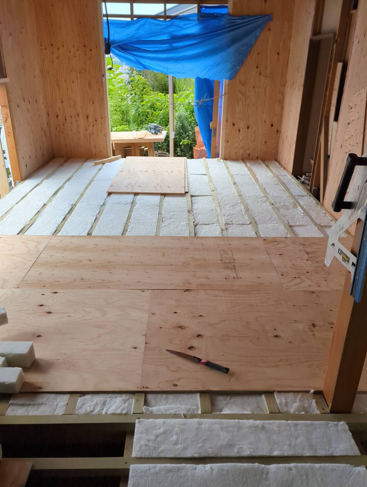 耐震評点0.29からの再生、家族の記憶を継ぐリノベーション