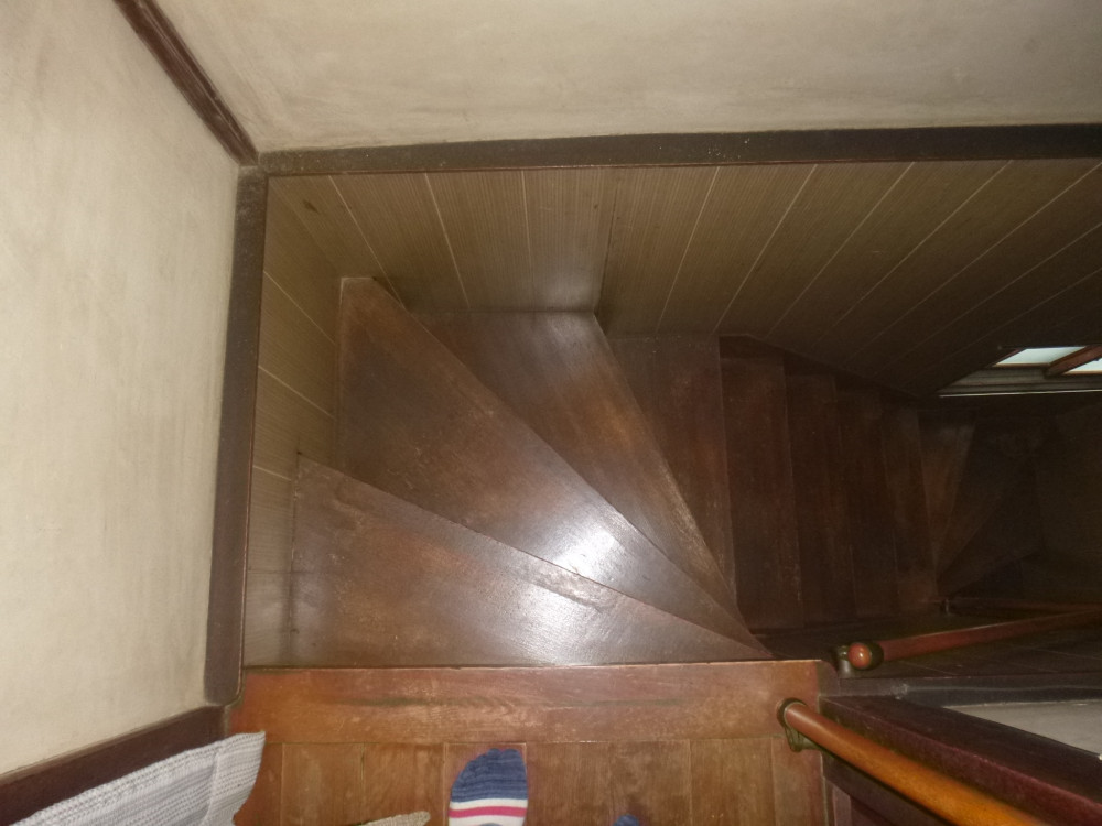 昭和をつなぐ土壁再生の小さな家