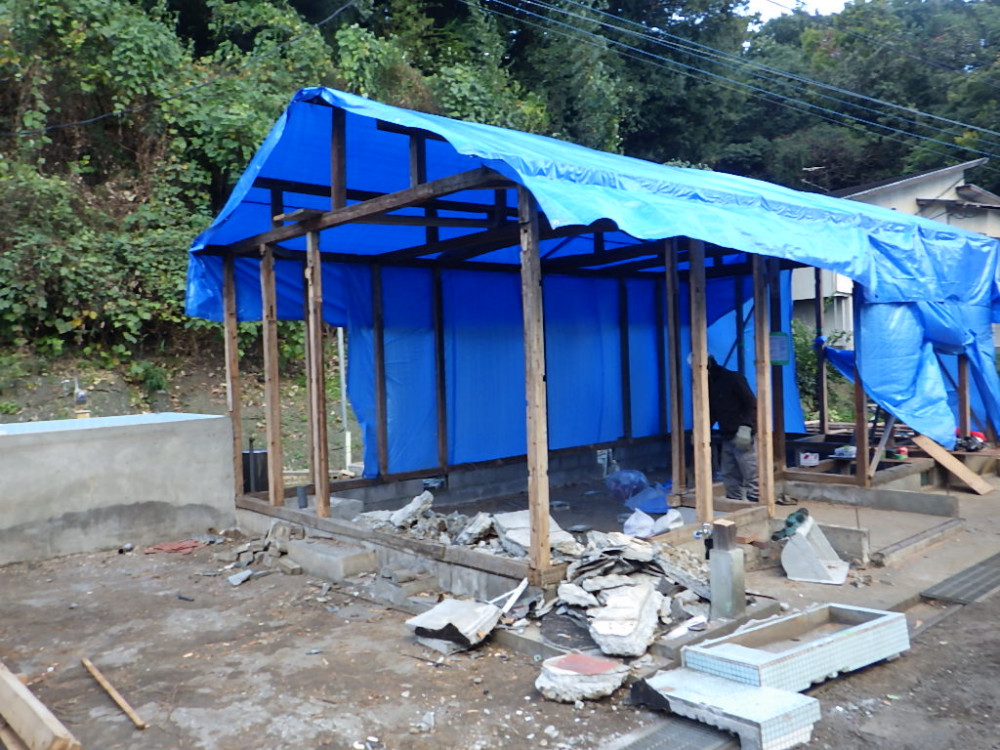 小池原の家（再建築不可の実家を住み継ぐ）