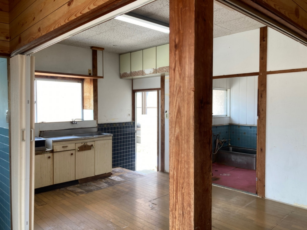 長崎県　愛野町「愛の地域貢献　全館空調リノベモデル」