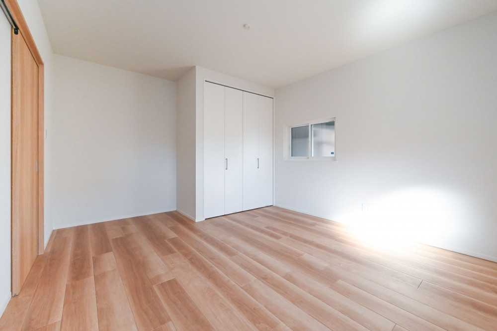 家族の記憶と未来を繋ぐ、家の再生物語