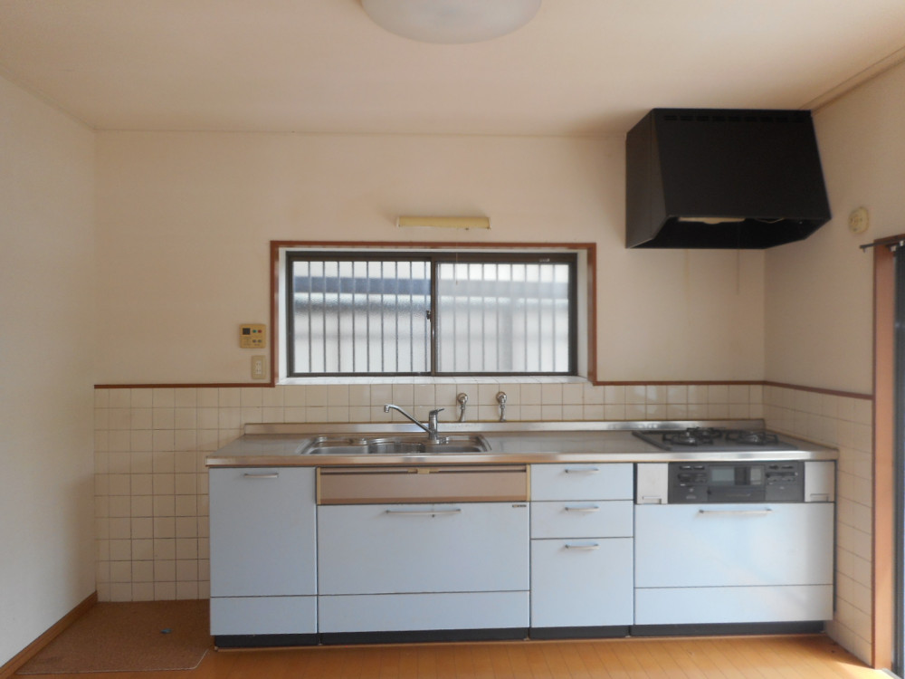 思い出の詰まった場所で、新しい家族との物語を紡ぐ家