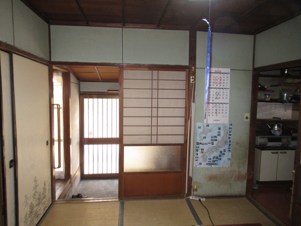 小池原の家（再建築不可の実家を住み継ぐ）