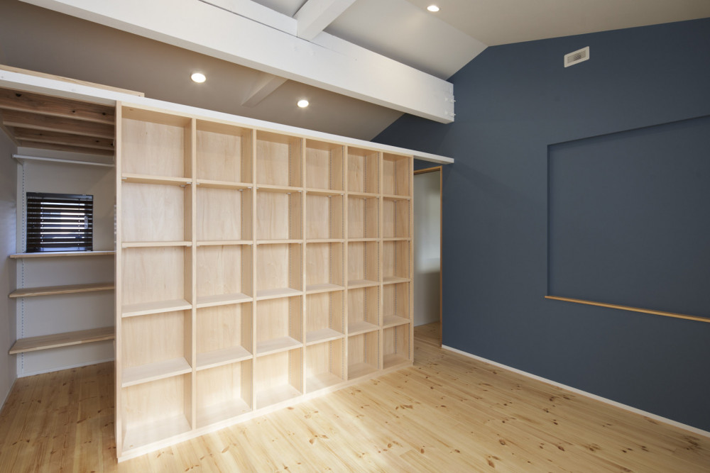 秋田・横森　らせん階段の家