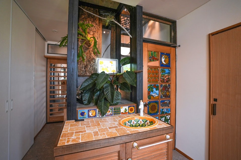 グリーン・パッシブリノベーション～光と風と緑の家～