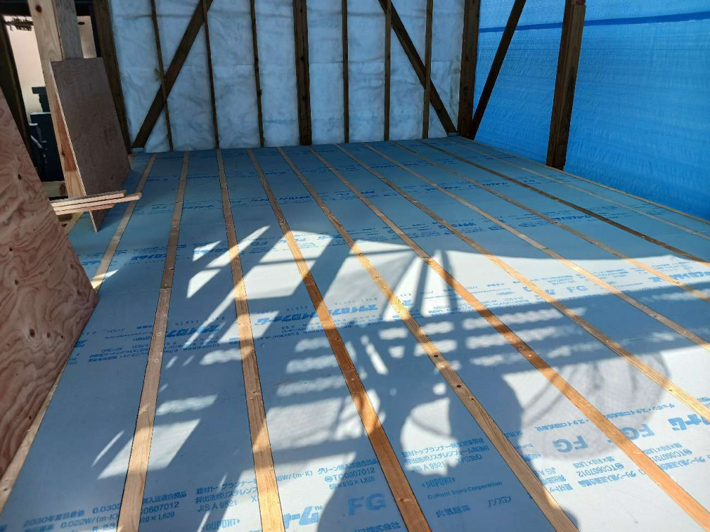 ガレージから生まれた、家族の快適空間