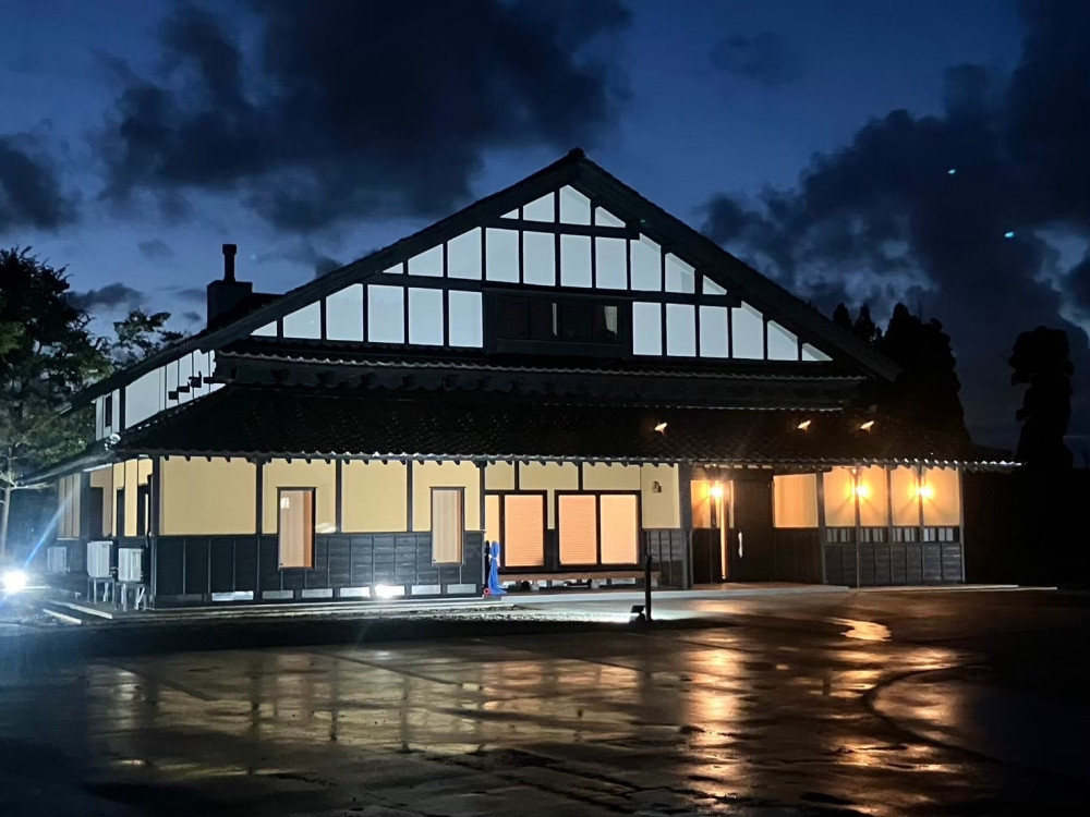 伝統文化を継承する築148年古民家リノベーション「東保の家」