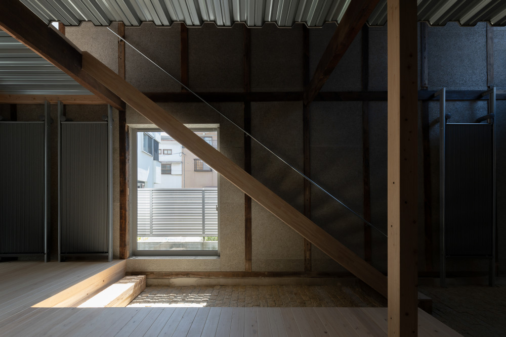 光土間の隠れ家