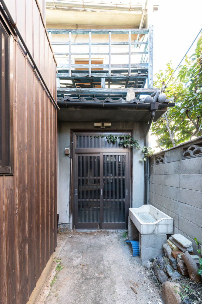 光土間の隠れ家