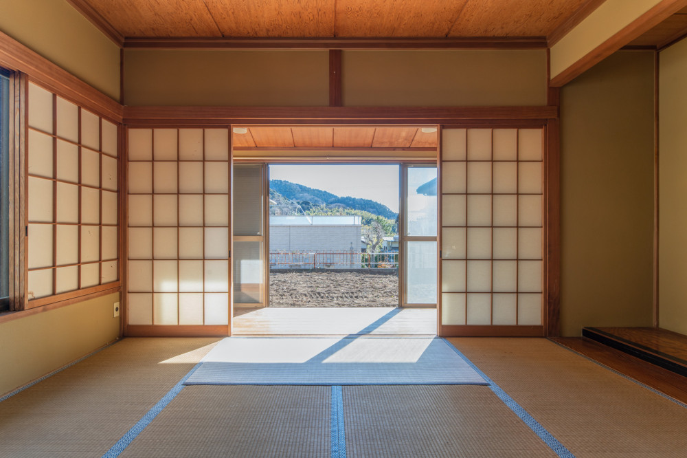 買取再販＋長期優良住宅化リノベーション「葉山の家」