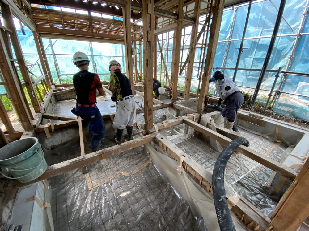 買取再販＋長期優良住宅化リノベーション「葉山の家」