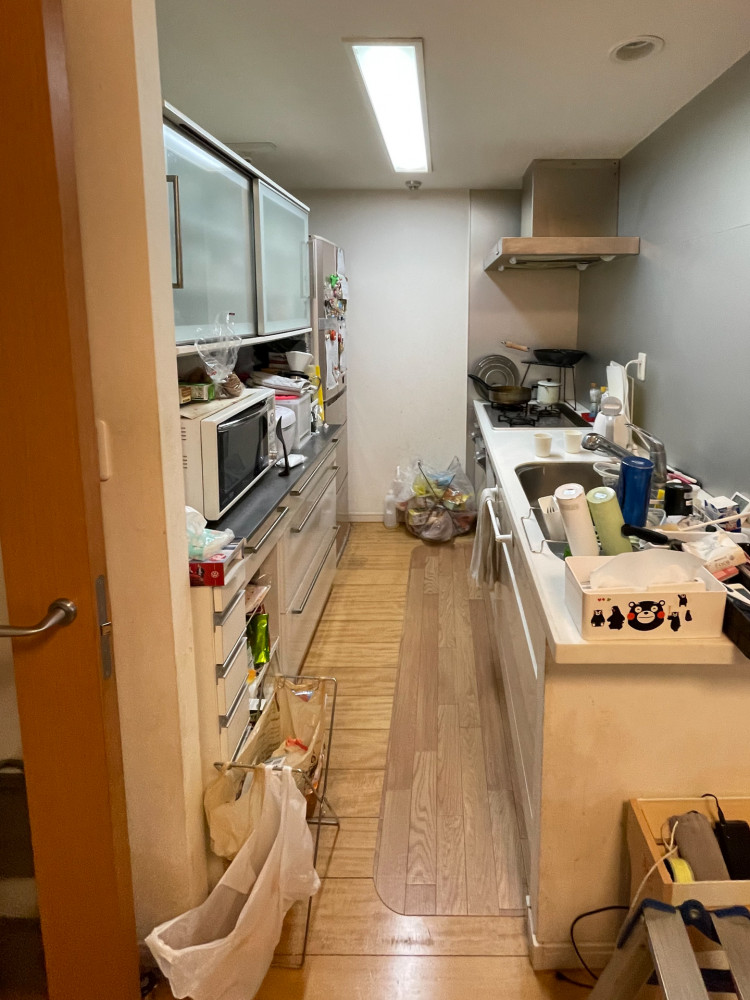 マンション地下1階の過酷な住環境を整えた性能向上リノベ