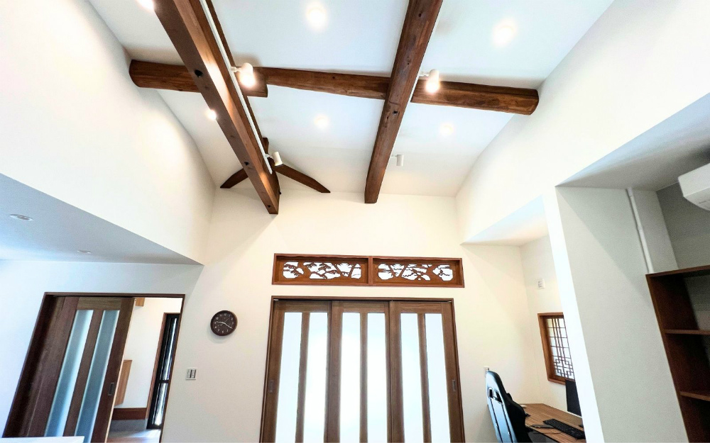 【面影を残して住みやすく】懐かしいのに、新しい。心地よく住み継ぐ家　耐震・減築・断熱リノベ