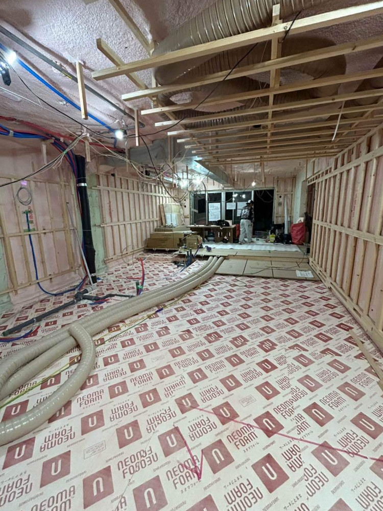 マンション地下1階の過酷な住環境を整えた性能向上リノベ