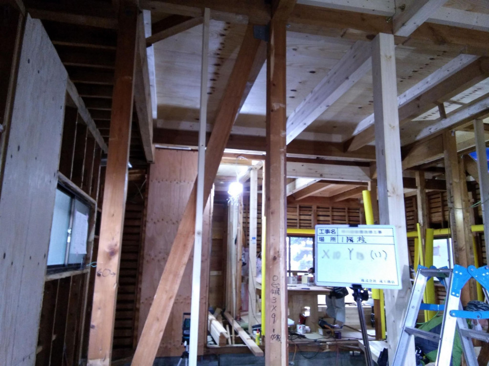 神戸の改修-制作と生活が並列する家-