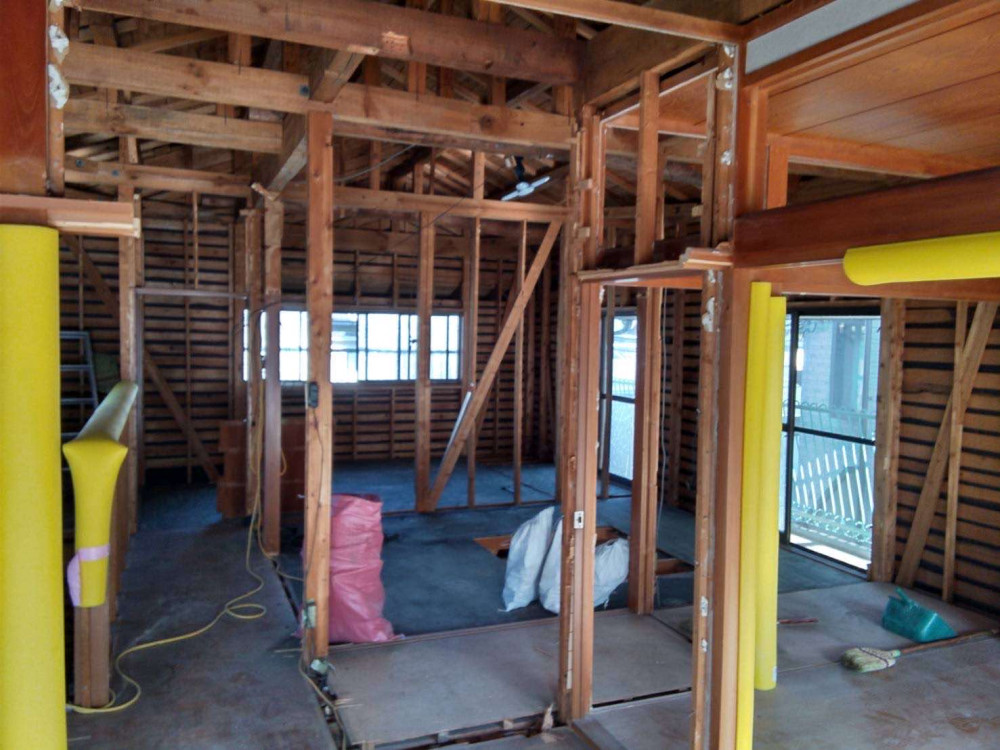 神戸の改修-制作と生活が並列する家-