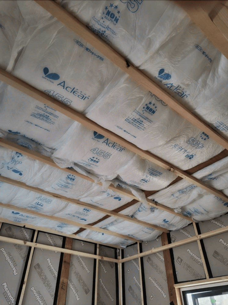 築45年 現代的デザインの省エネ住宅へ変貌