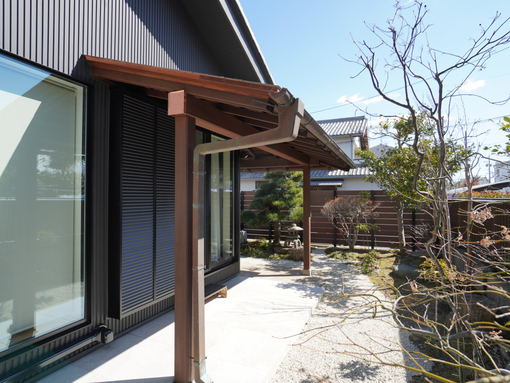 完全分離の二世帯リノベ