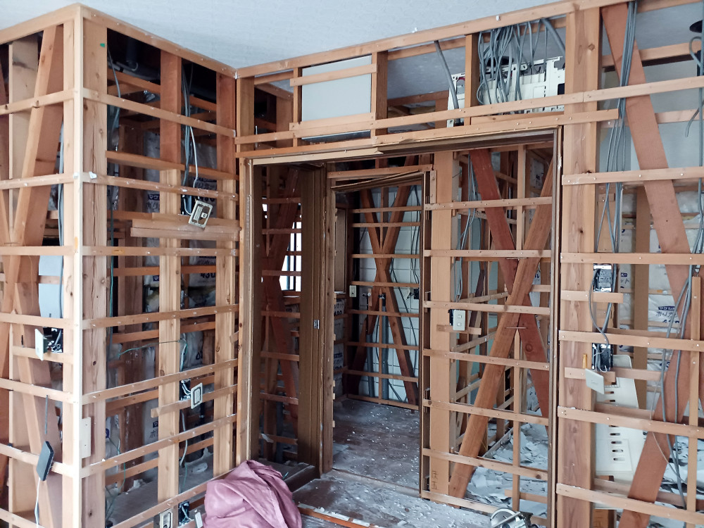 小屋裏からカーポート屋根まで【狭小住宅 空間拡大リノベ】