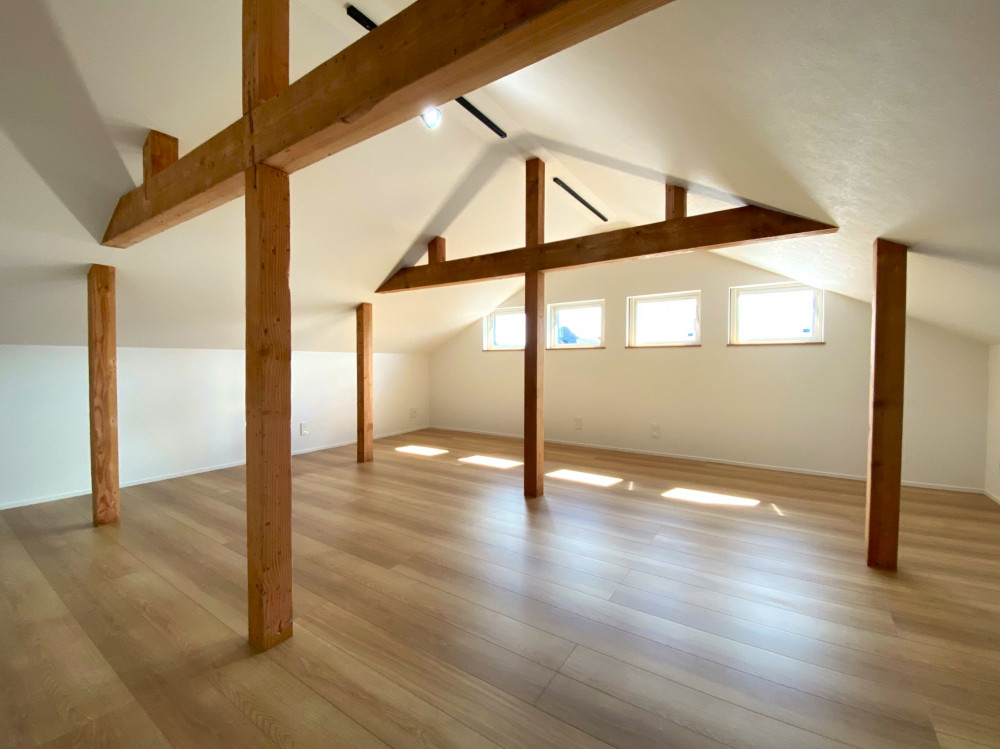 小屋裏からカーポート屋根まで【狭小住宅 空間拡大リノベ】