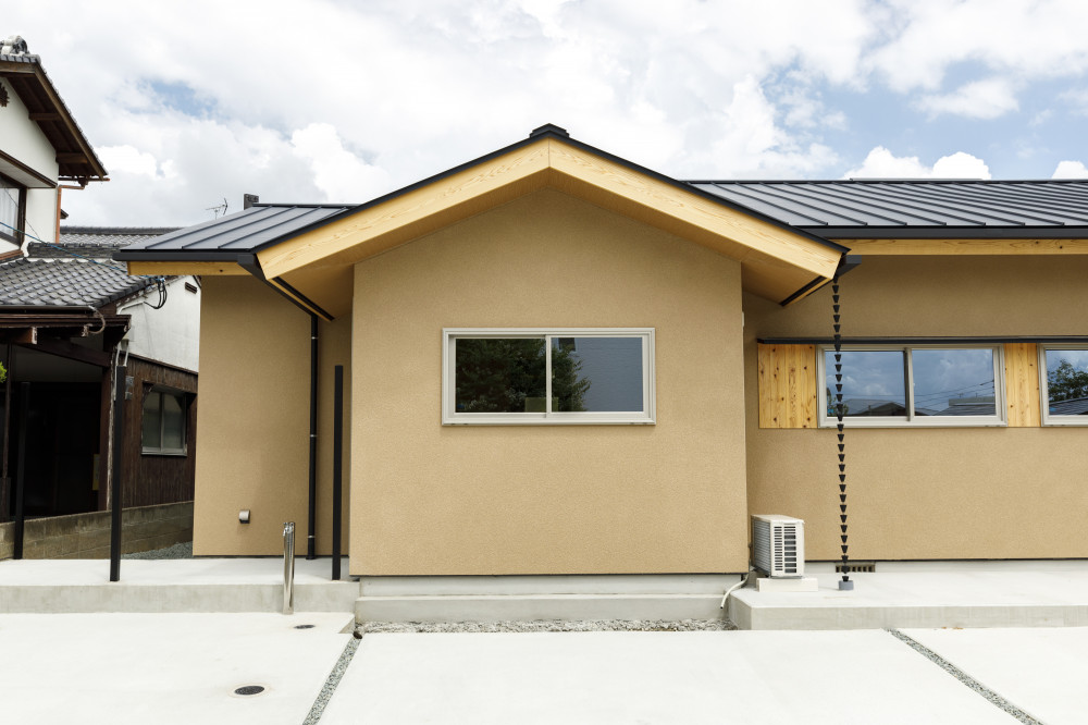 土地と建物の価値を生かす　再 生 の 家