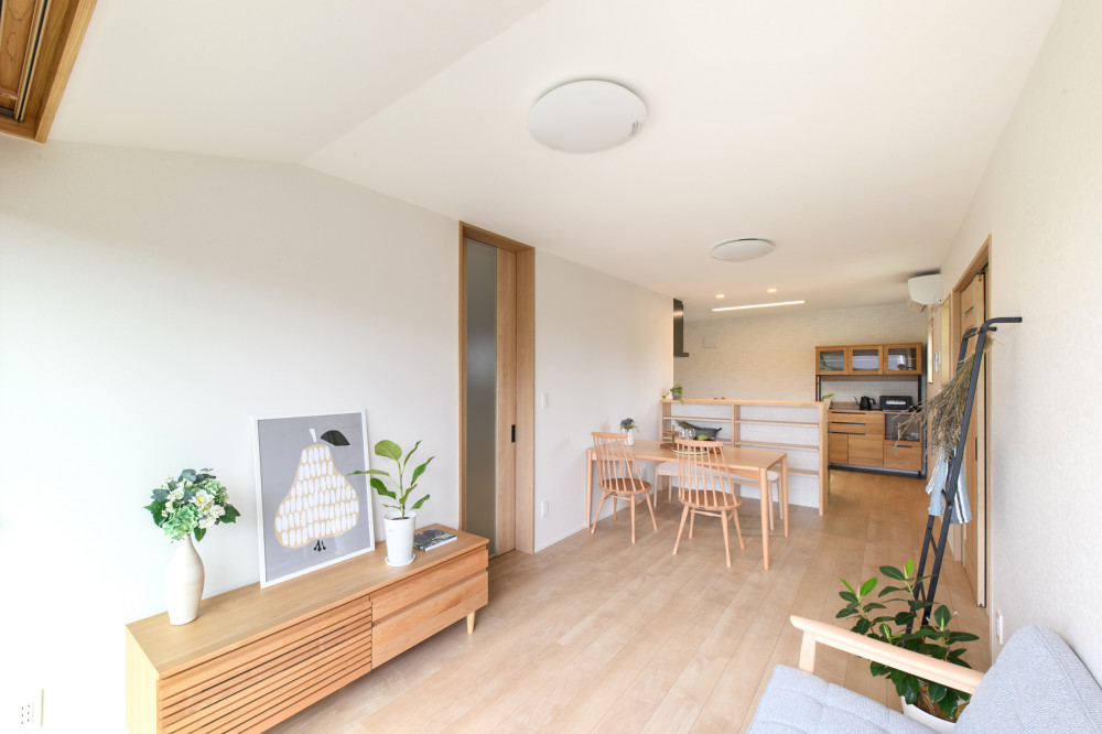 祖父母から受け継いだ、父の実家をリノベーション