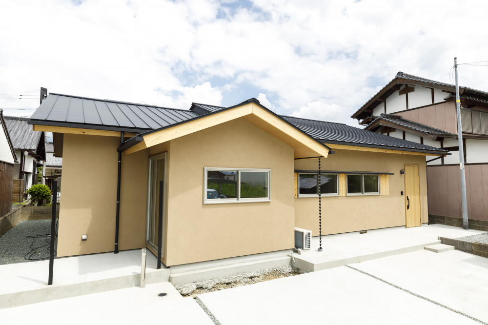 土地と建物の価値を生かす　再 生 の 家