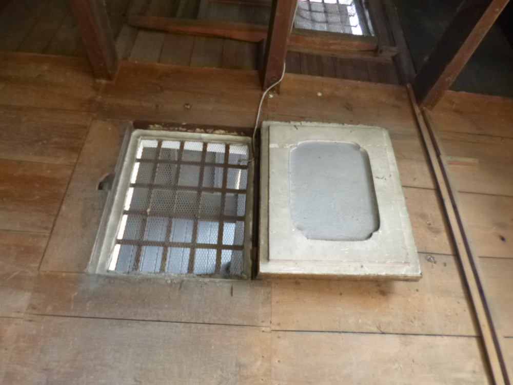 蔵の家「スケルトンインスケルトン」