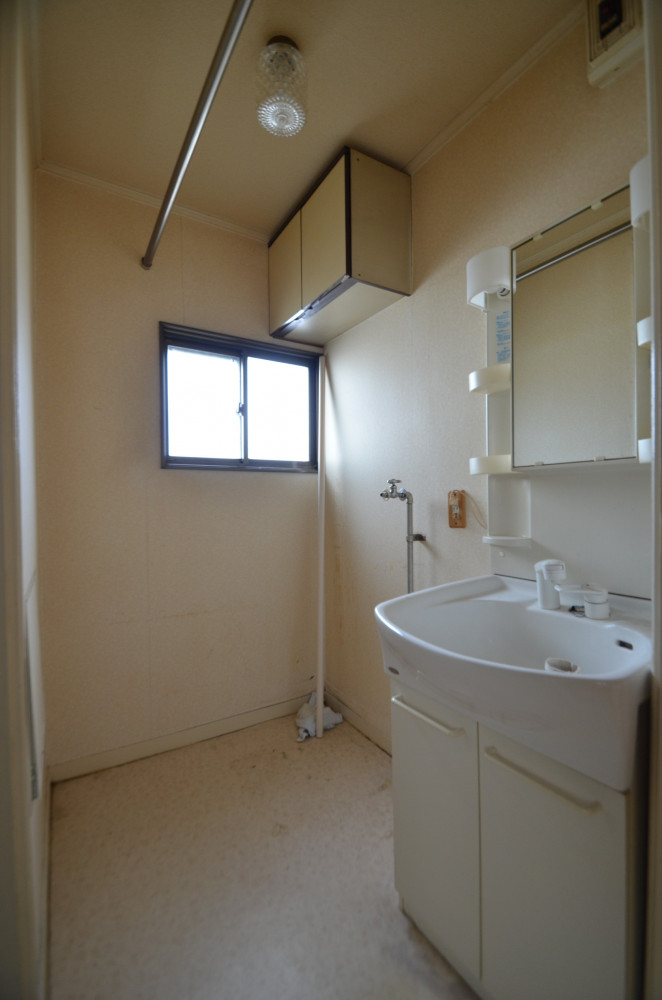 実家を引き継ぎー北欧ブルーの家へ