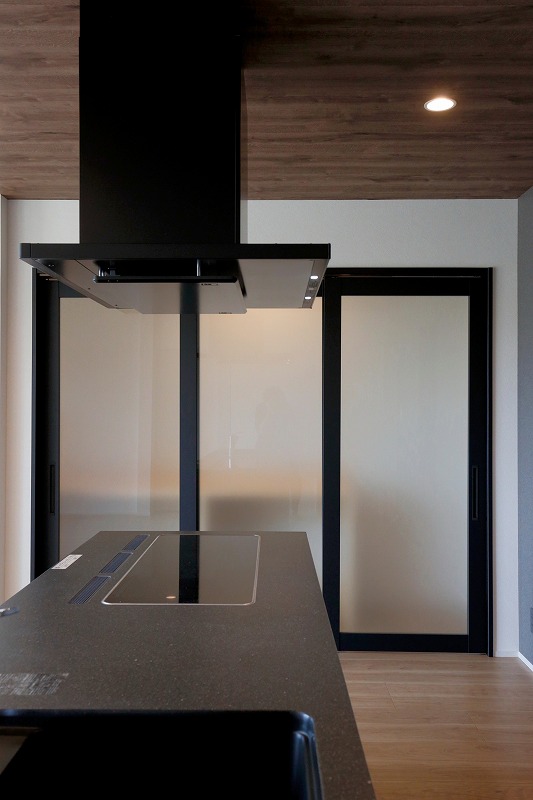 2部屋を1部屋に。全部隠せるLDK