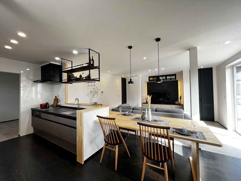 光と風が回遊するホテルライクな暮らし