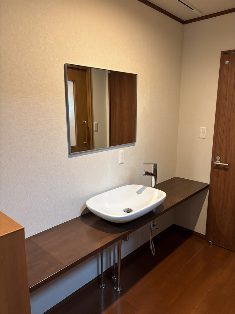 家族の新しい拠点と共に始まるリモデル〜宮城での新生活を支える、自然素材と職人技が光る住まい〜