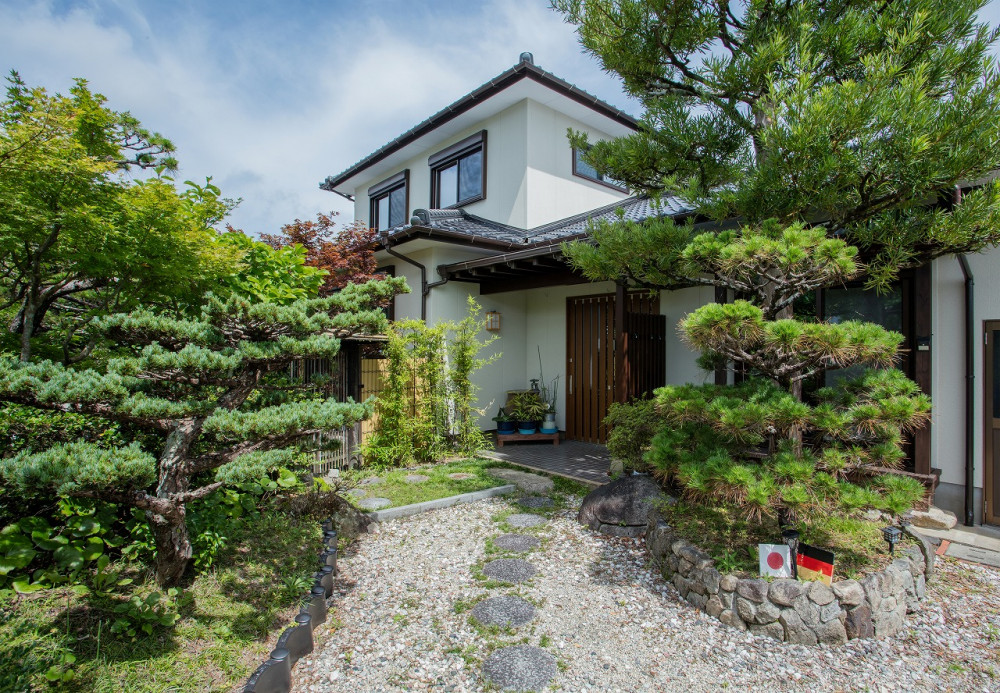 思い出を残すツギハギの家