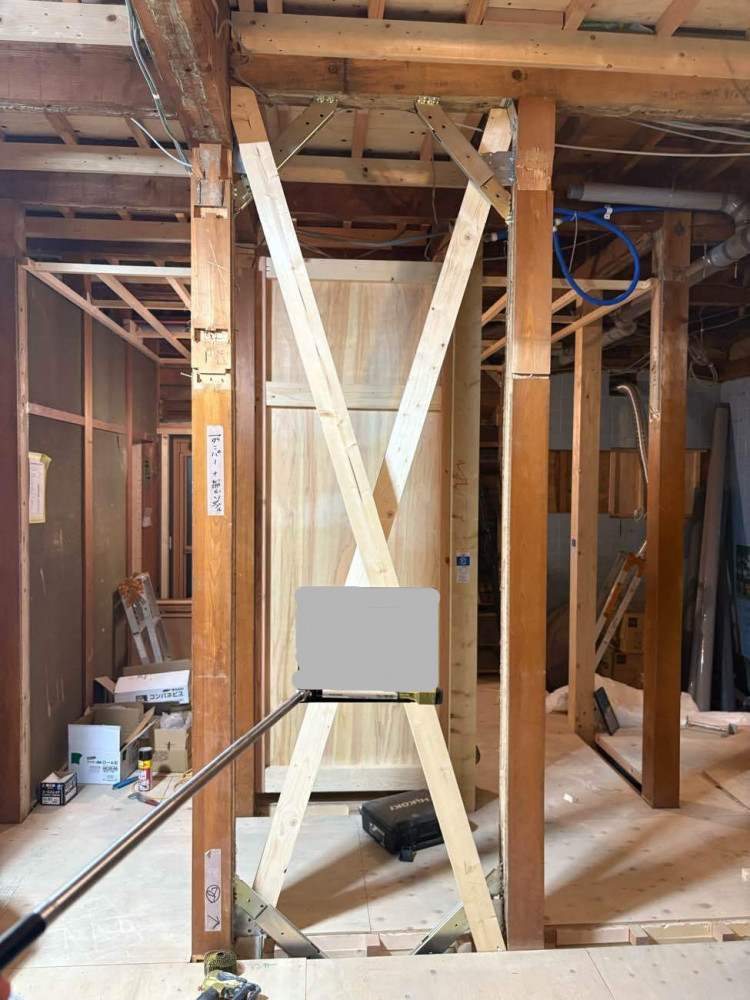 東淀川区の家～築50年、思い出を受け継ぎ新たな世代へ、性能向上リノベーション～