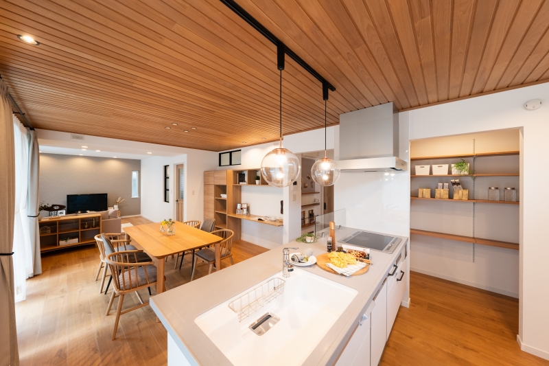 次の、あなたらしさを。