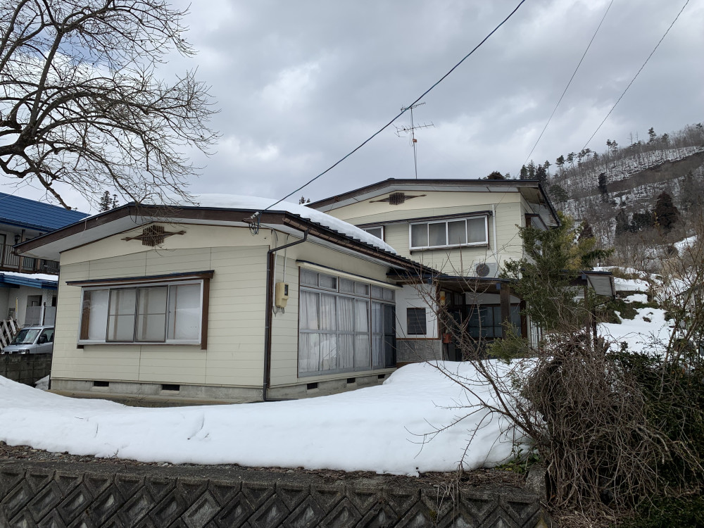 安心と自然素材に包まれる家 ～倒壊不安と寒さから解放された性能向上リノベ～