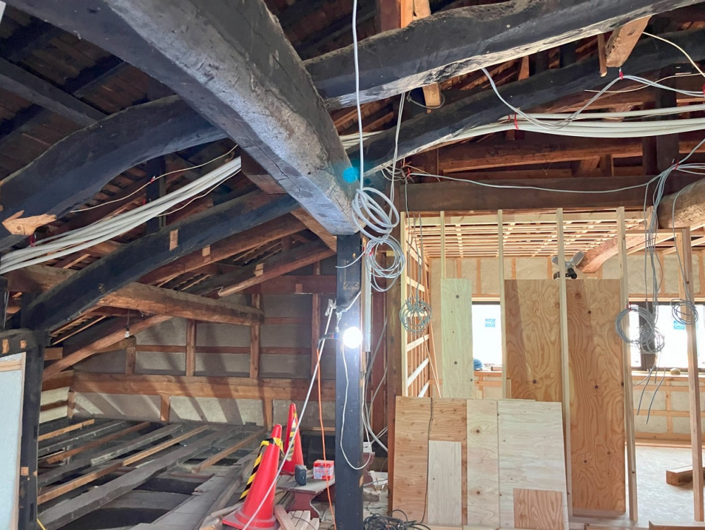 伝統文化を継承する築148年古民家リノベーション「東保の家」