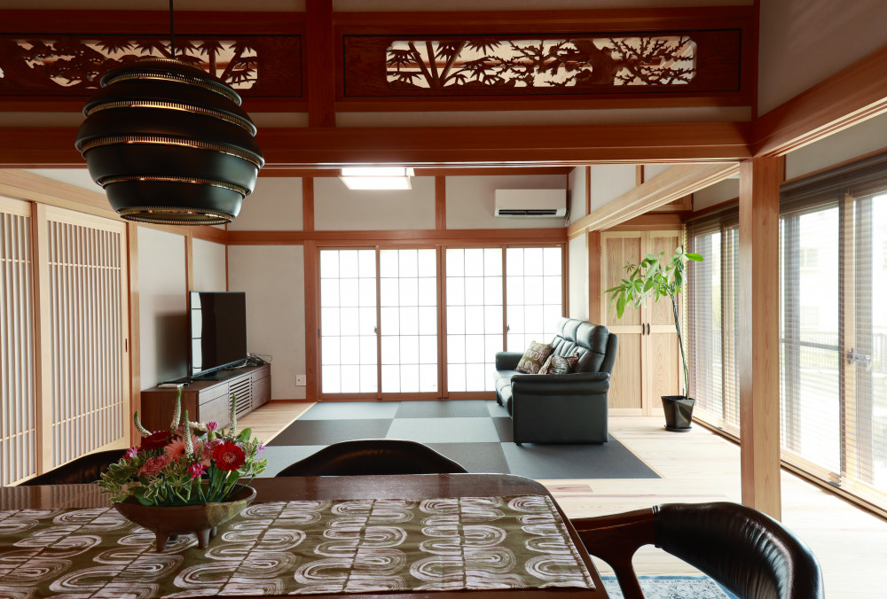 二間続きの和室がある家　～性能向上が実現した和の住まい～