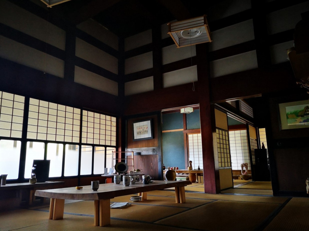 伝統文化を継承する築148年古民家リノベーション「東保の家」