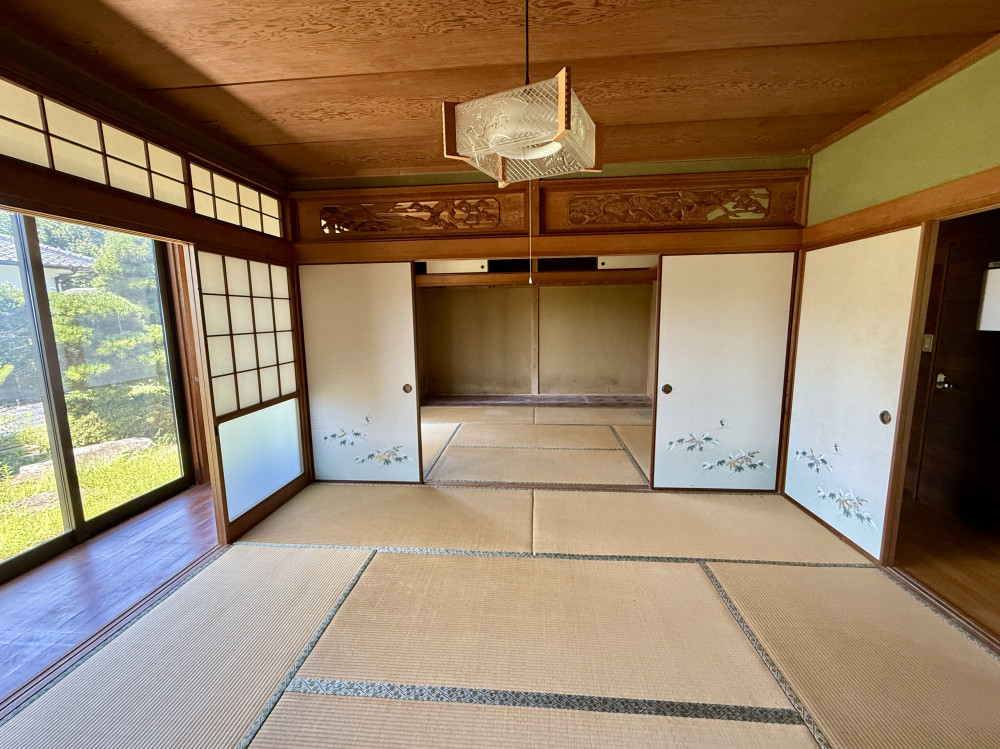 空き家を未来基準へ― 晴れやかに暮らす平屋