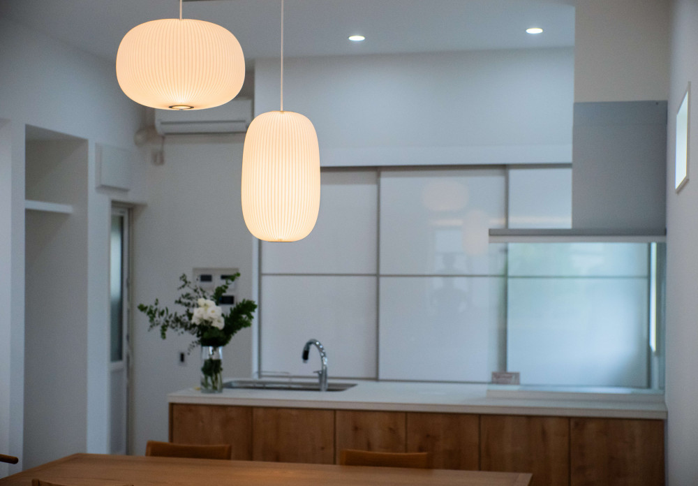 「ヒュッゲ」な暮らしはダイニングから―家族7人が幸せに暮らす魔法のリノベ―