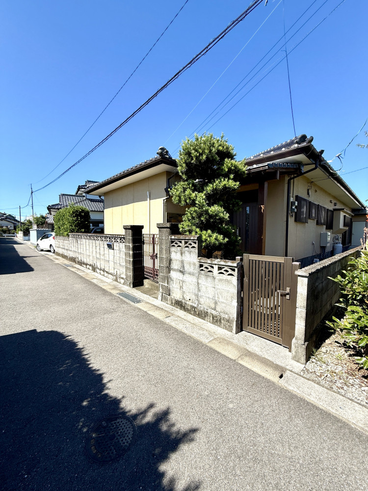 空き家を未来基準へ― 晴れやかに暮らす平屋