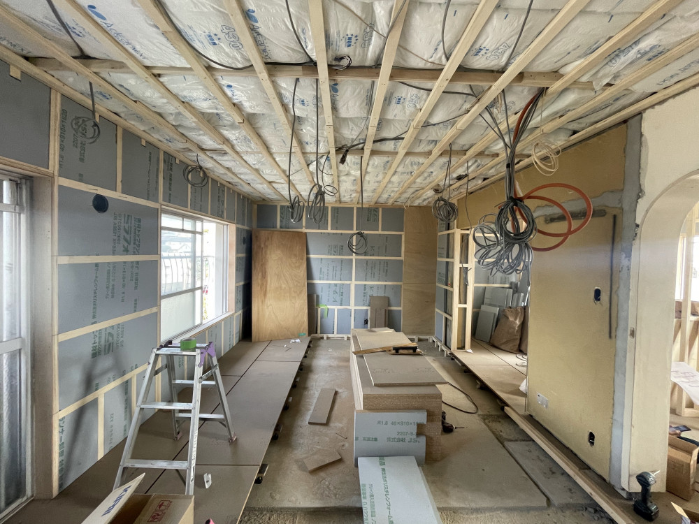 Workation House ～暮らす、働く、考える～ 断熱 ＋ 仕事と暮らしが両立できる家