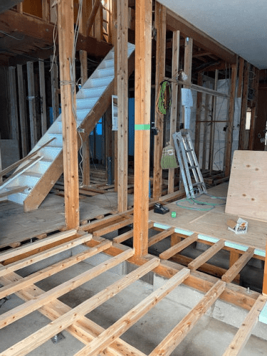 「ヒュッゲ」な暮らしはダイニングから―家族7人が幸せに暮らす魔法のリノベ―