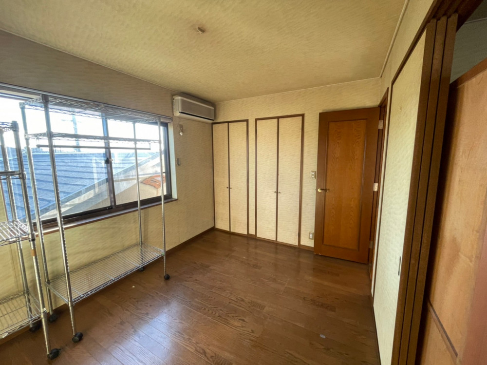 一つ屋根の下で暮らす                                            ＜3世帯が家族になっていく同居リノベーション＞