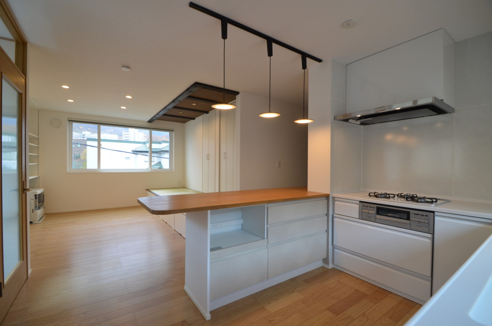 理想の二世帯住宅に実家リノベで初めての家づくり